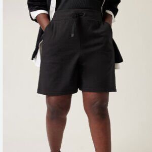 Athleta Triumph Short - Size Medium - Black - Flaw